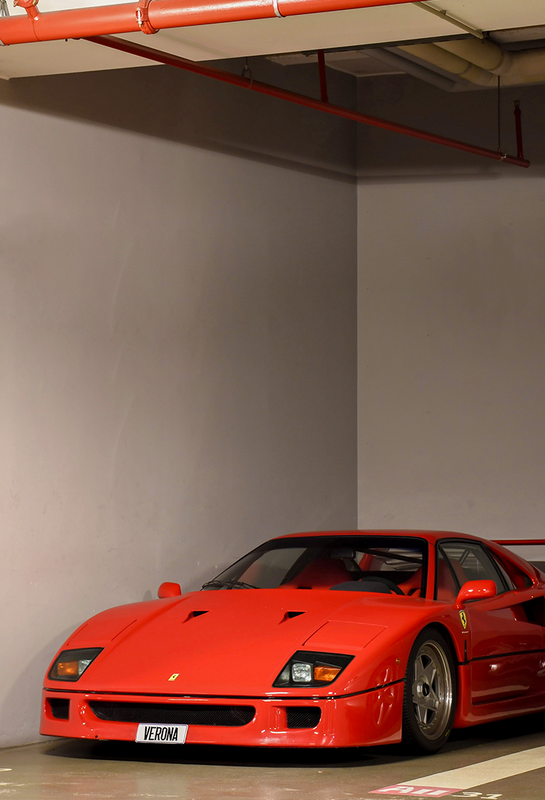 Verona Concepts Ferrari F40 Mobile banner -showing a classic Ferrari F40 with the registration plate VERONA